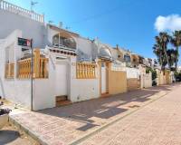 Аренда на длительный срок - Villa - Pilar de la Horadada - Mil Palmeras