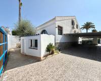 Аренда на длительный срок - Villa - Torrevieja - El Chaparral