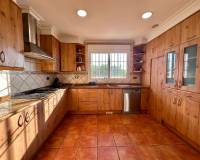 Аренда на длительный срок - Villa - Torrevieja - El Chaparral