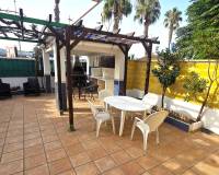 Аренда на длительный срок - Villa - Torrevieja - Habaneras
