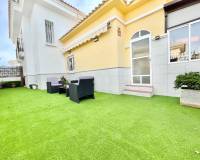Аренда на длительный срок - Villa - Torrevieja - La siesta