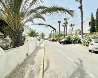 Аренда на длительный срок - Villa - Torrevieja - La veleta