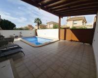 Аренда на длительный срок - Villa - Torrevieja - Los altos