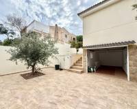 Аренда на длительный срок - Villa - Torrevieja - Los balcones