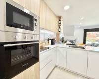 Аренда на длительный срок - Villa - Torrevieja - Los balcones