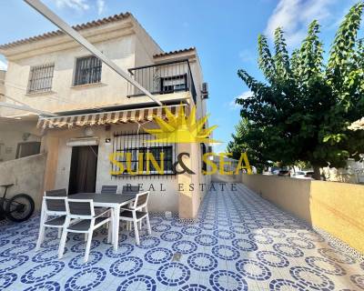 Chalet - Alquiler a largo plazo - Los Alcázares - RENT-2791MGSP