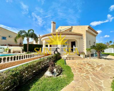 Chalet - Alquiler a largo plazo - Orihuela Costa - RENT-875R
