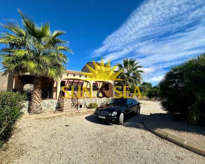 Chalet - Alquiler a largo plazo - Orihuela - RENT-1230R