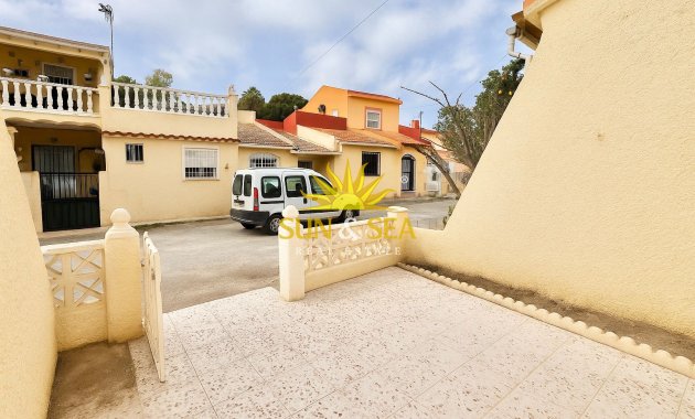 Chalet - Alquiler a largo plazo - San Fulgencio - San Fulgencio