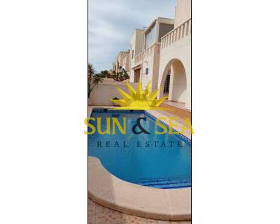 Chalet - Alquiler a largo plazo - San Pedro del Pinatar - RENT-1316M