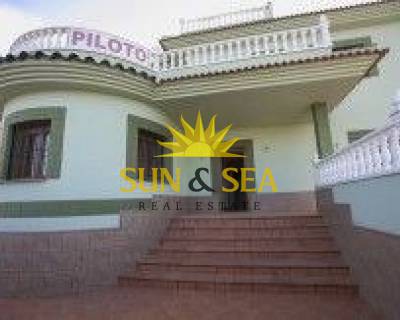 Chalet - Nueva construcción  - Torrevieja - NB-76269