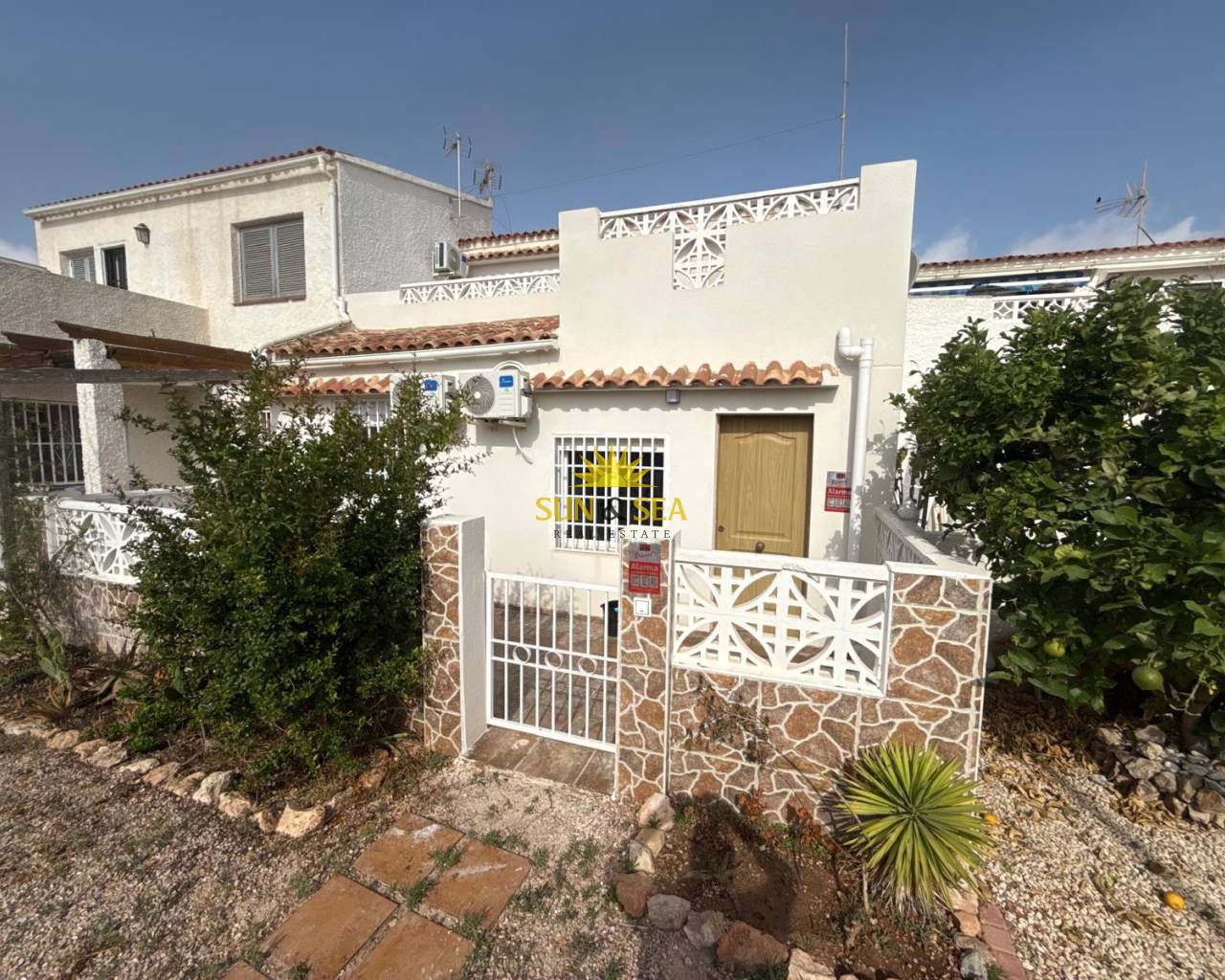 Chalet - Venta - Torrevieja - El Chaparral