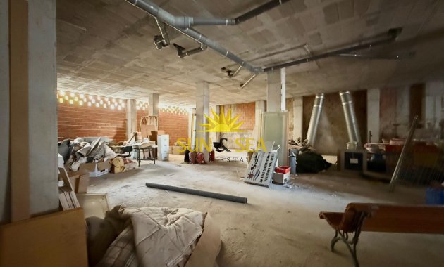 Comercial - Alquiler a largo plazo - Torrevieja - El molino