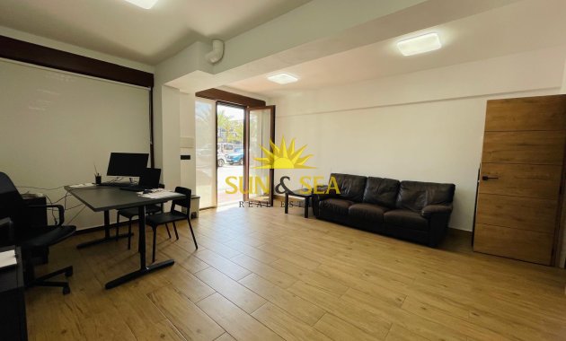 Comercial - Reventa - Guardamar del Segura - Guardamar