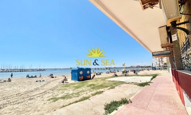 Comercial - Reventa - Torrevieja - Acequion