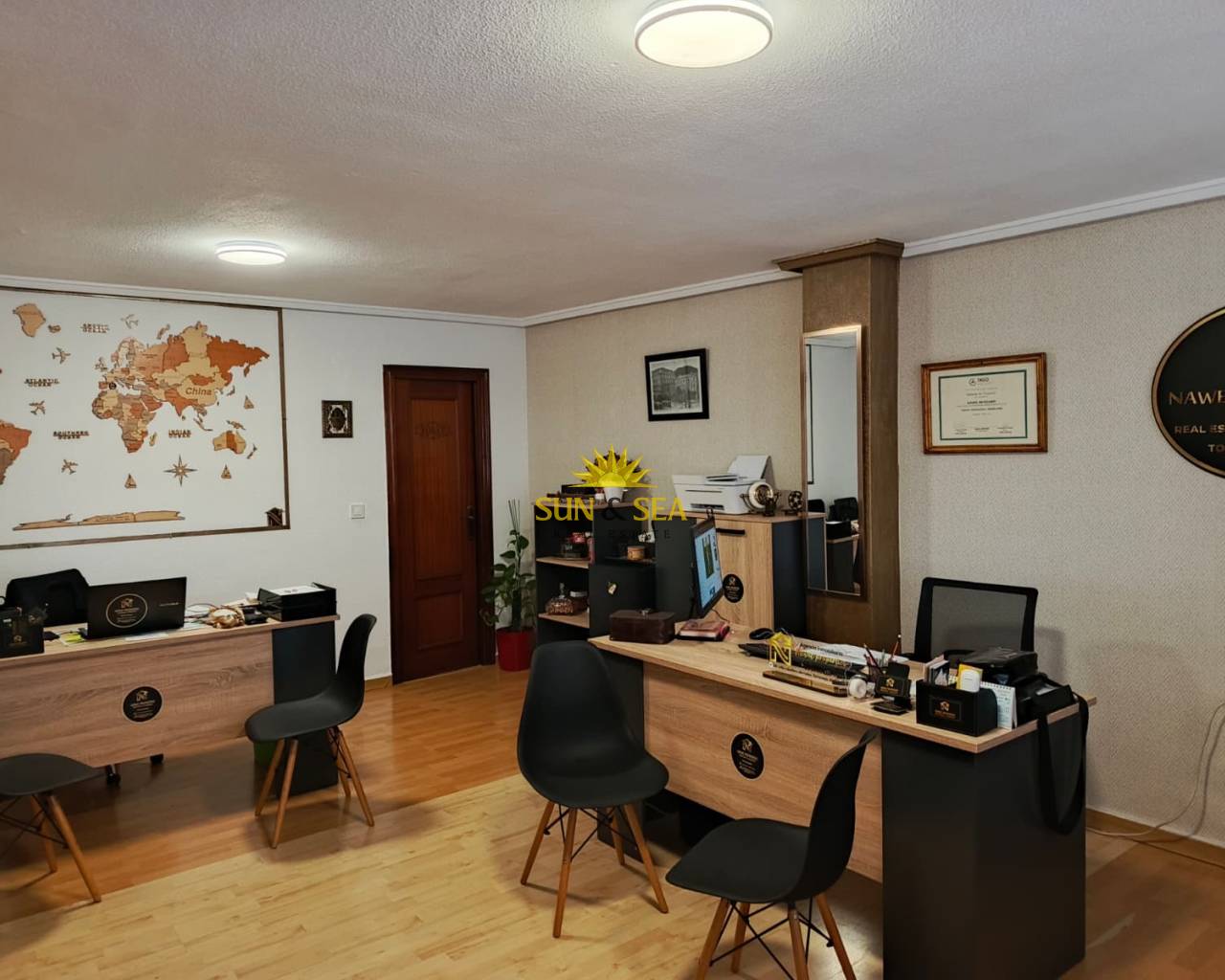 Commercial - Аренда на длительный срок - Torrevieja - torrevieja