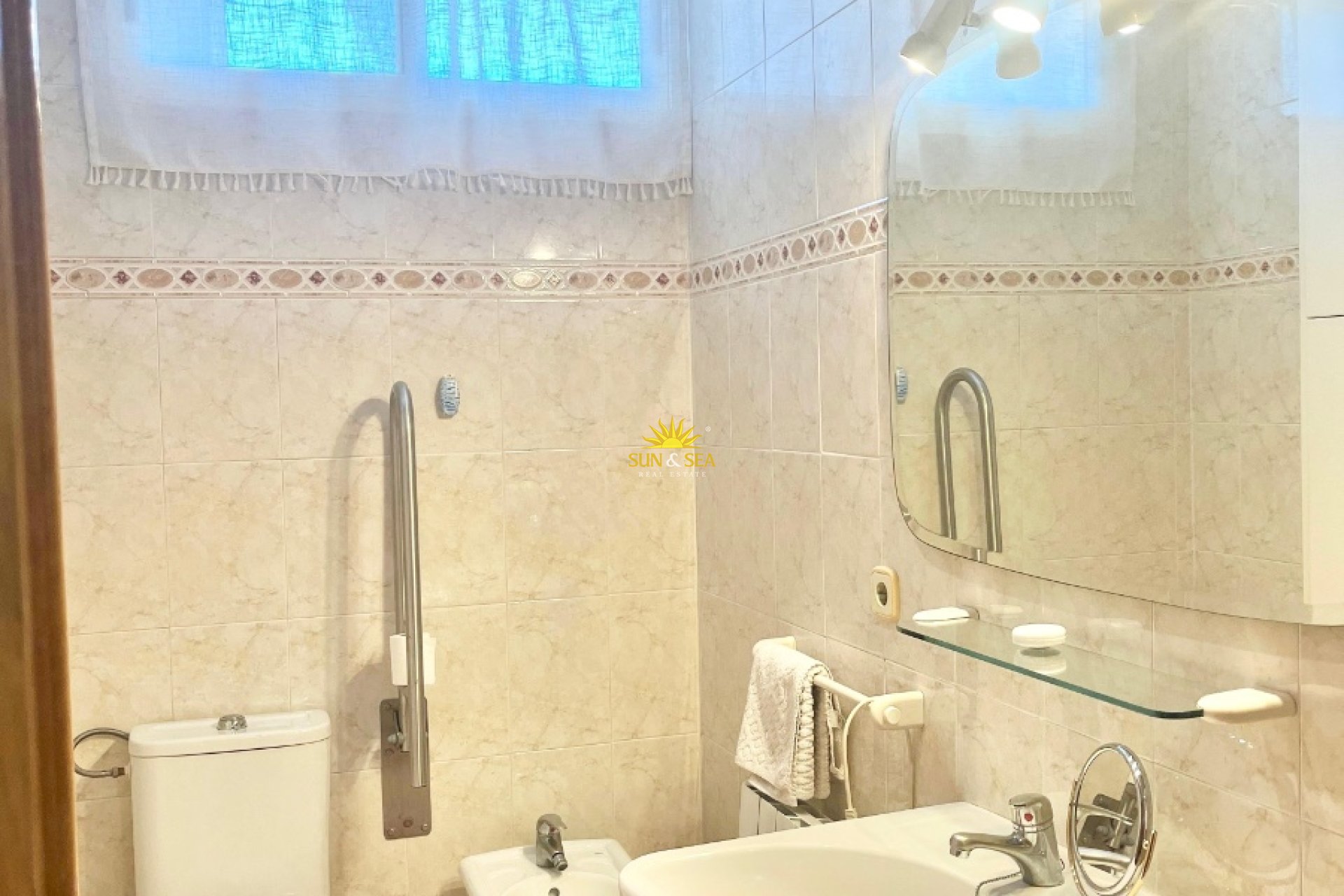 Долгосрочная аренда - Apartment - Alicante (Alacant)