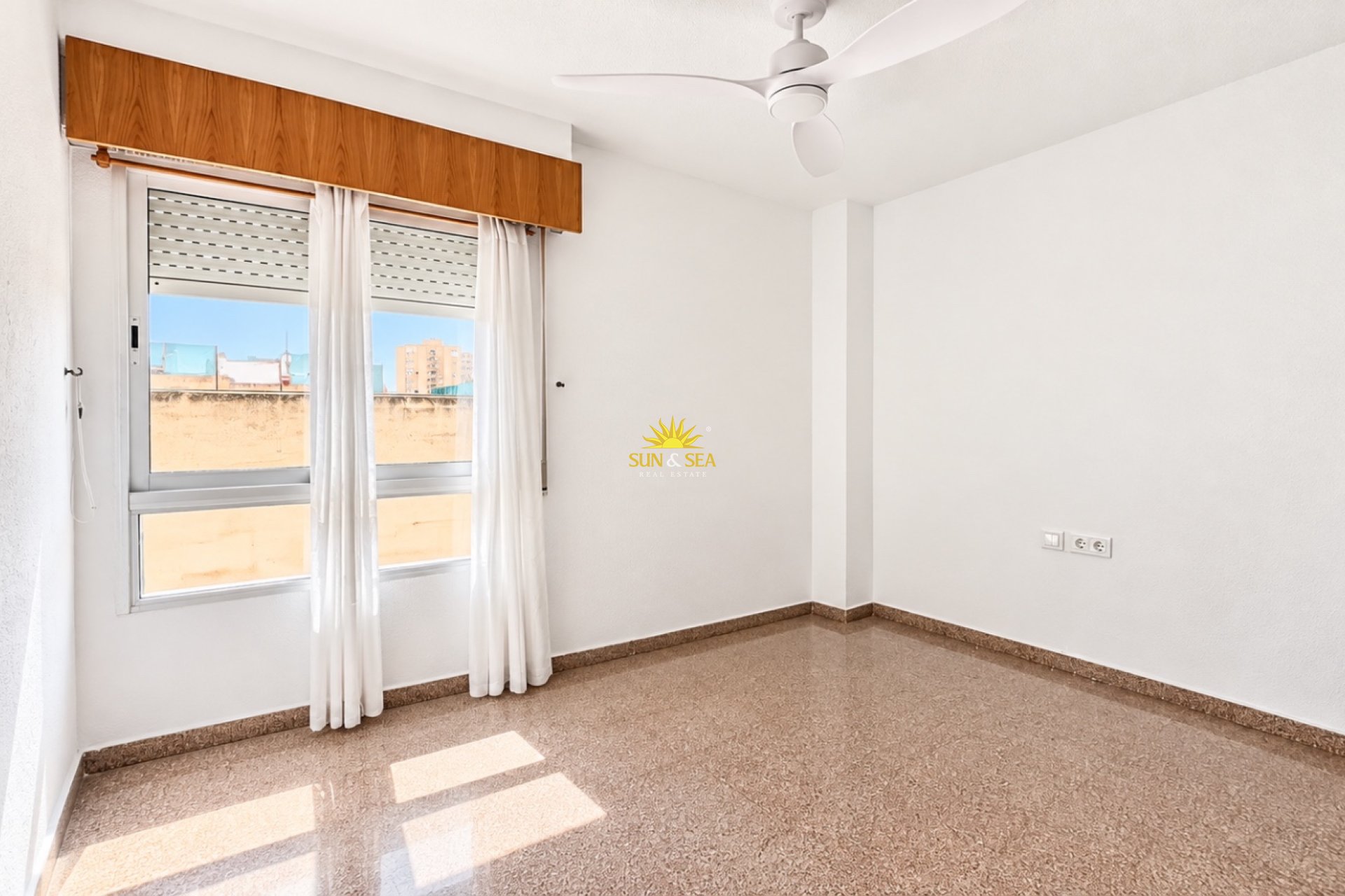 Долгосрочная аренда - Apartment - Alicante (Alacant)