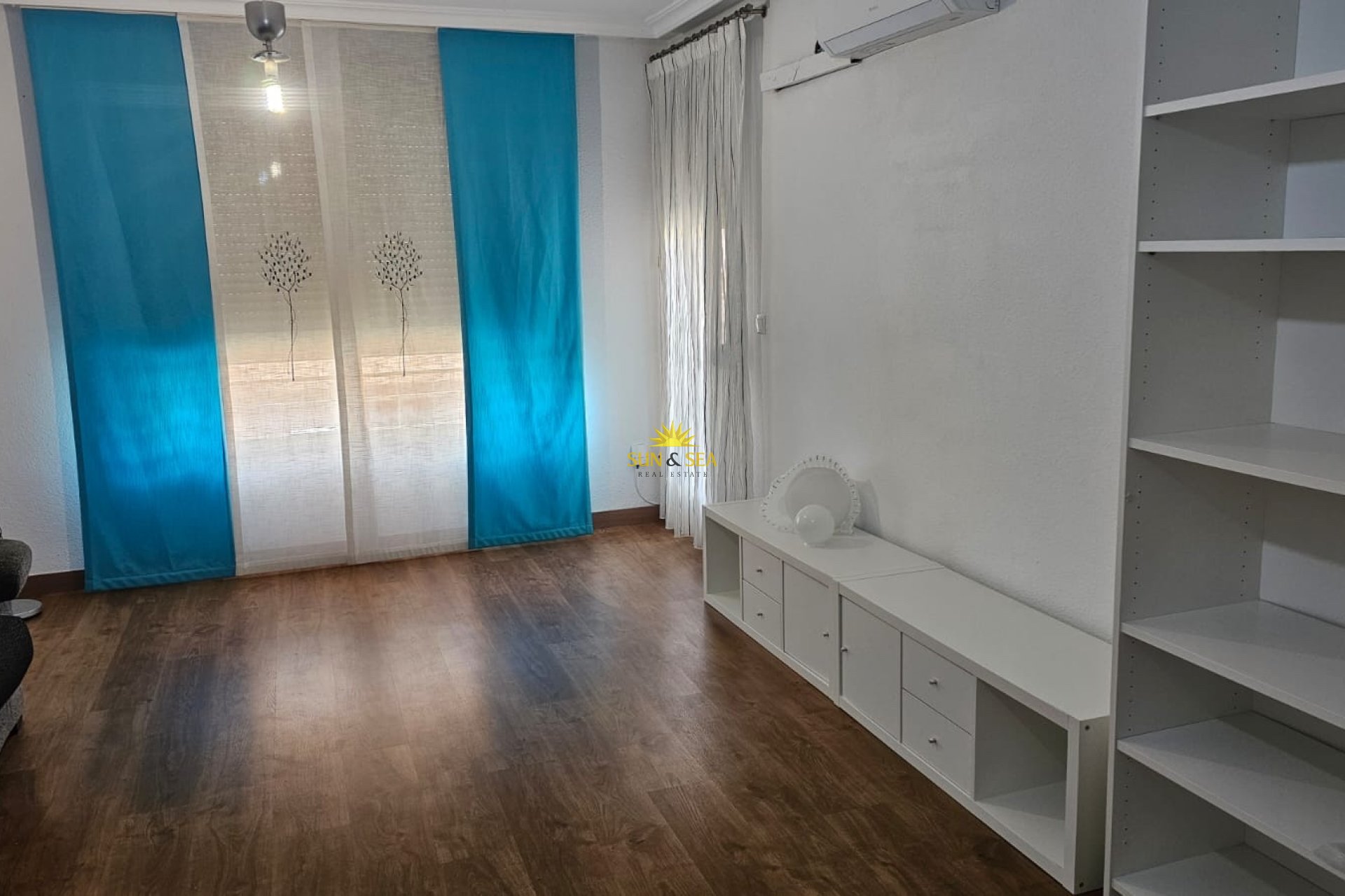 Долгосрочная аренда - Apartment - Alicante - Campoamor