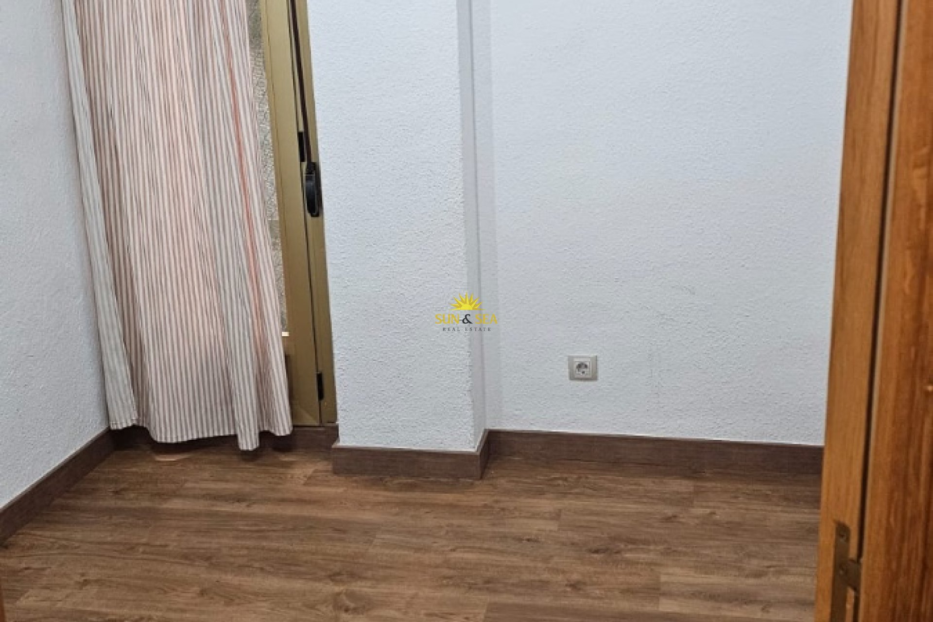 Долгосрочная аренда - Apartment - Alicante - Campoamor