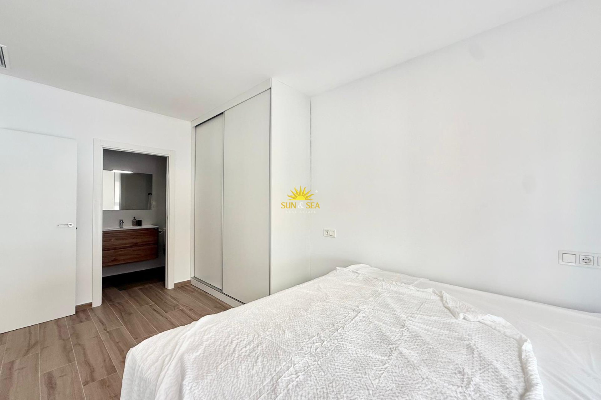 Долгосрочная аренда - Apartment - Torrevieja - La Mata