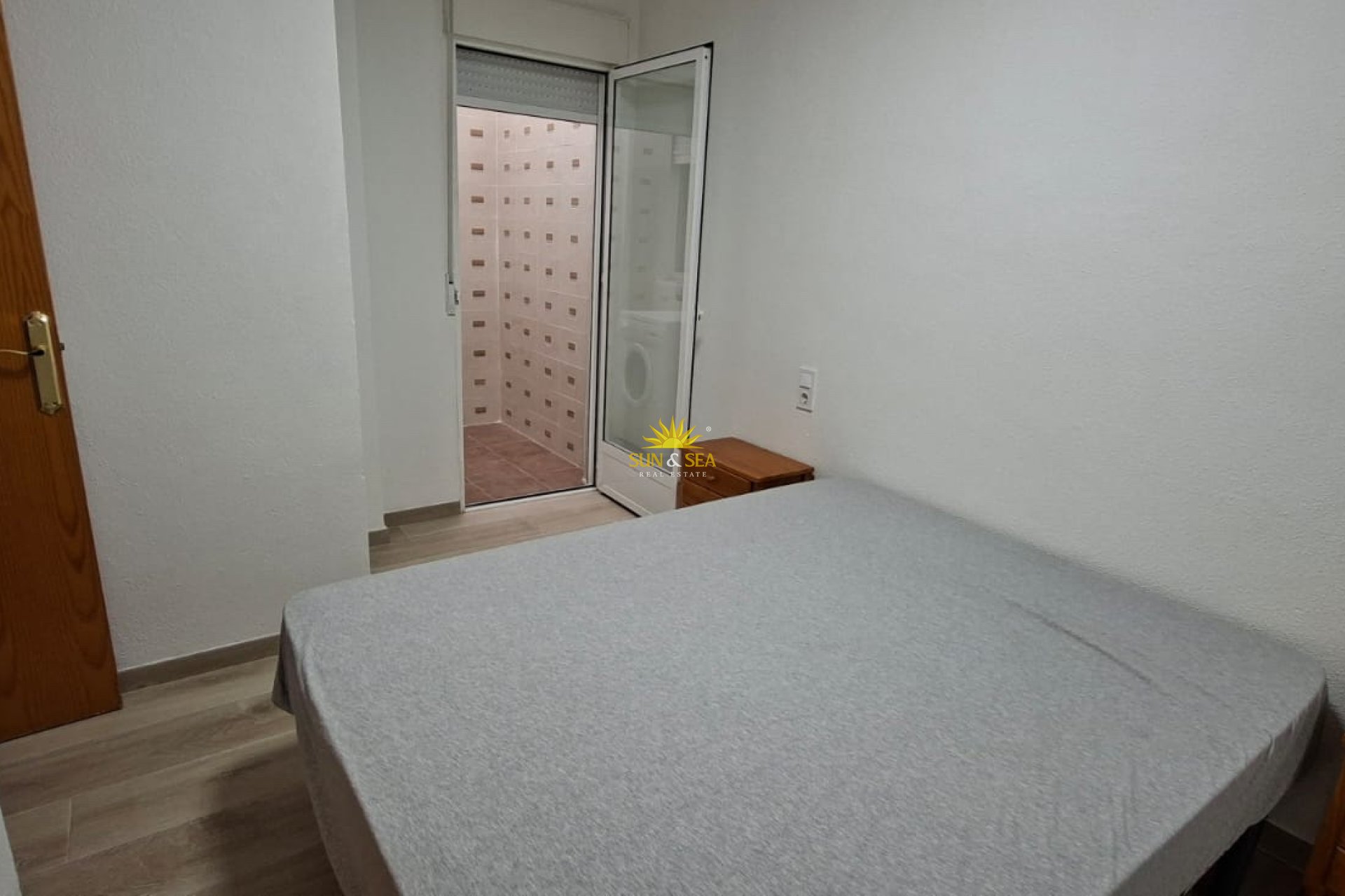 Долгосрочная аренда - Apartment - Torrevieja - Playa del Cura