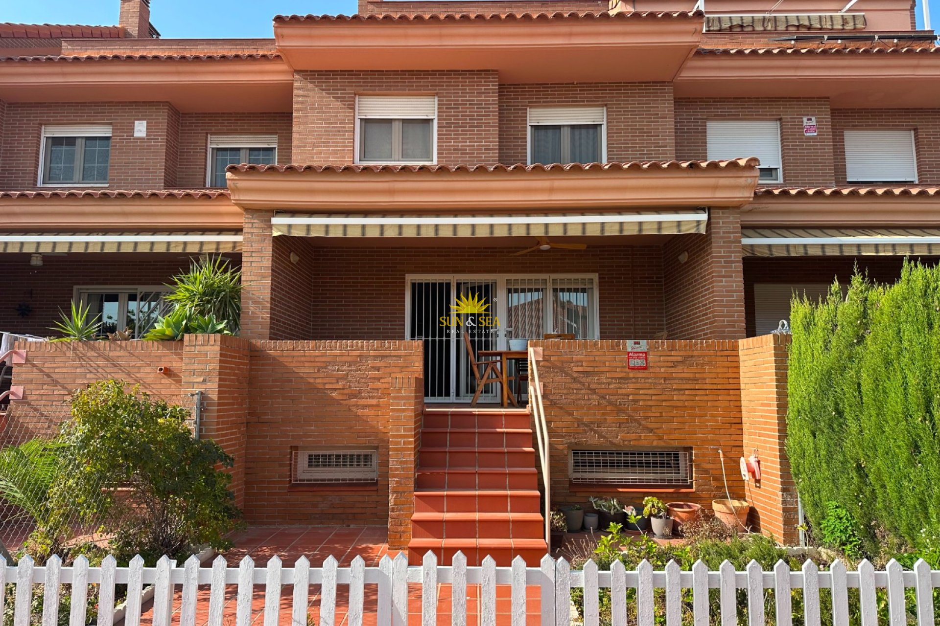 Долгосрочная аренда - Villa - Alicante - Ciudad Jardín