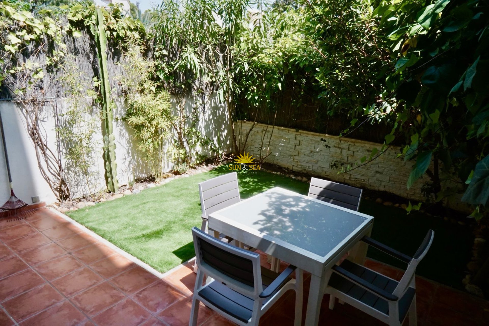 Долгосрочная аренда - Villa - Alicante - Playa San Juan