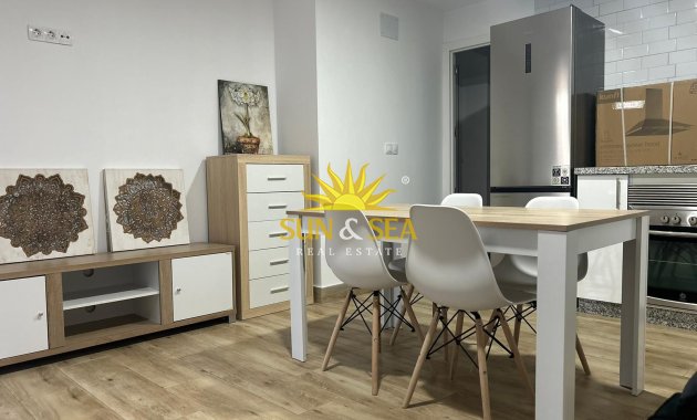 Estudio - Alquiler a largo plazo - Santa Pola - Gran Playa