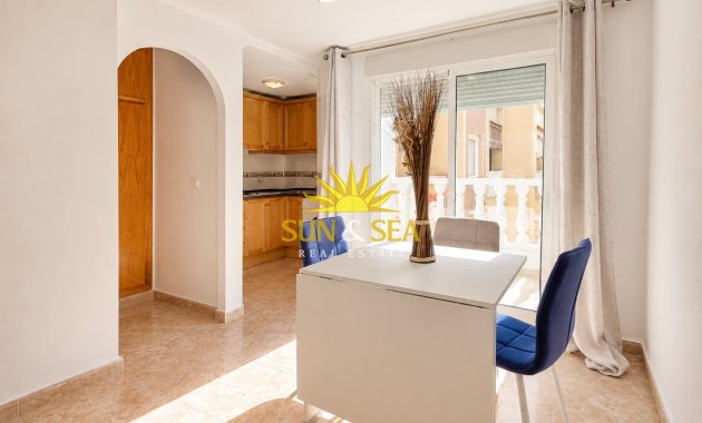 Estudio - Reventa - Torrevieja - Acequion