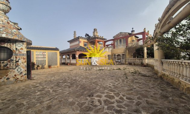 Freistehende Villa - Wiederverkauf - Orihuela - Orihuela