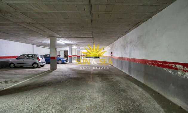 Garage - Langfristige Vermietung - Torrevieja - Centro