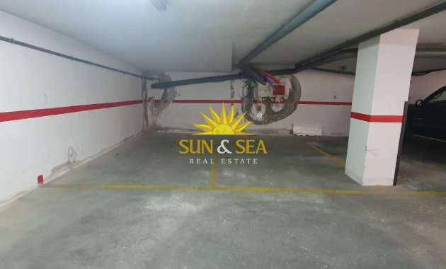 Garage - Wiederverkauf - Torrevieja - torrevieja
