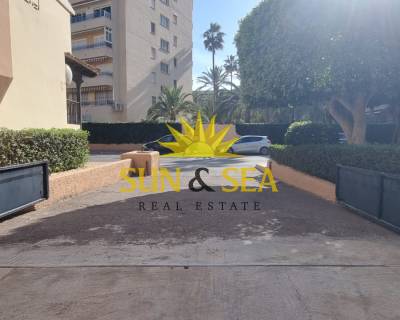 Garaje - Alquiler a largo plazo - Torrevieja - RENT-2897MG