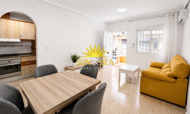 Ground Floor - Location à long terme - Torrevieja - Centro