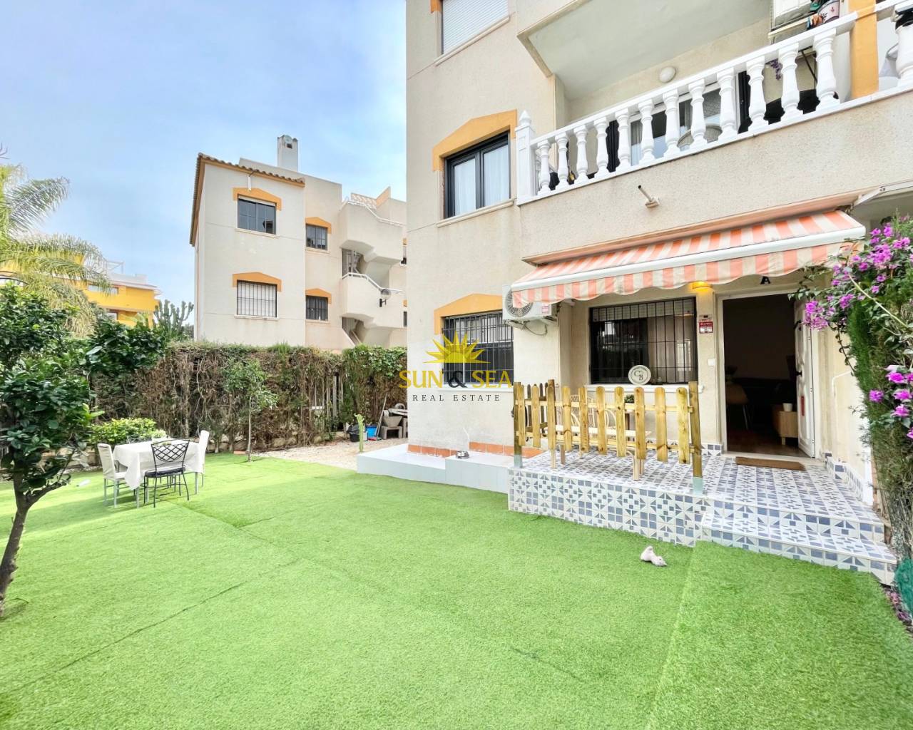 Ground Floor - Long time Rental - Torrevieja - Punta prima