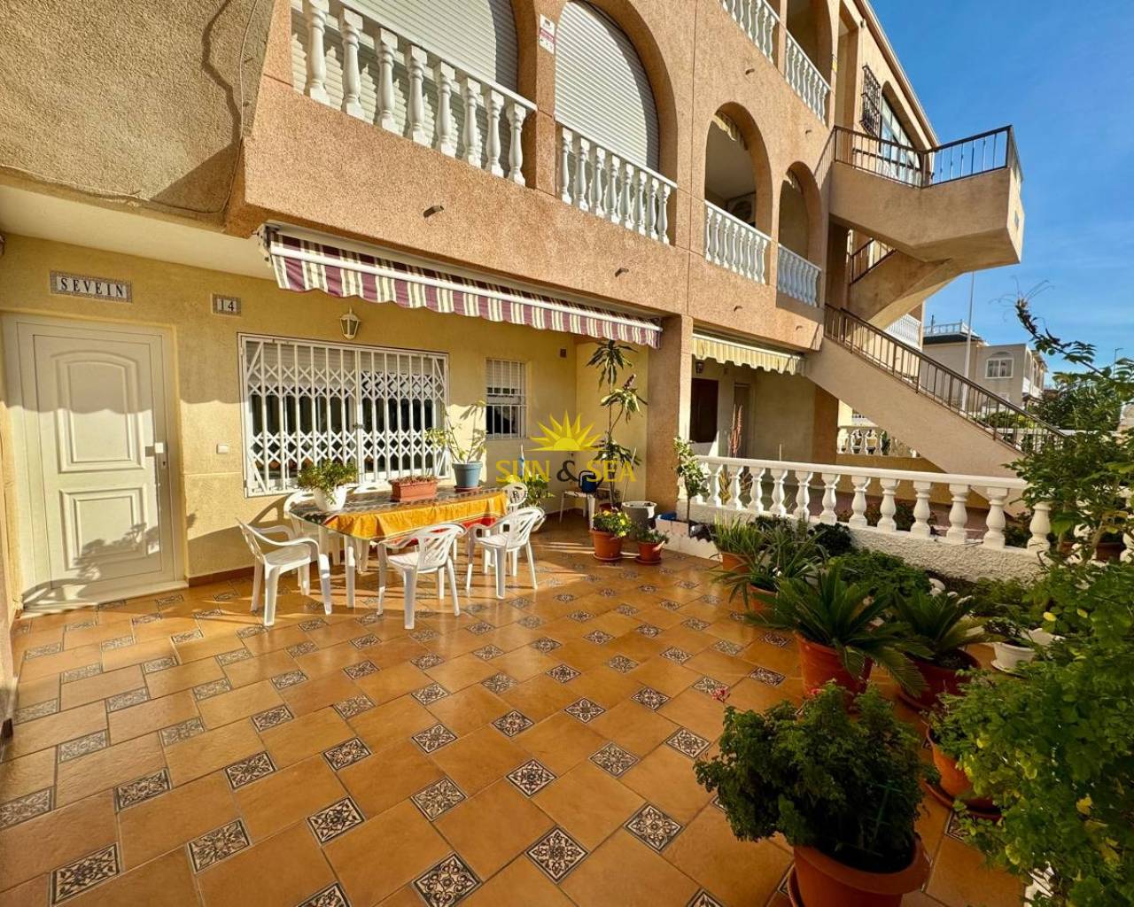 Ground Floor - Revente - Torrevieja - La Mata pueblo