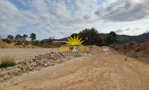 Handlung - Wiederverkauf - Orihuela - Orihuela