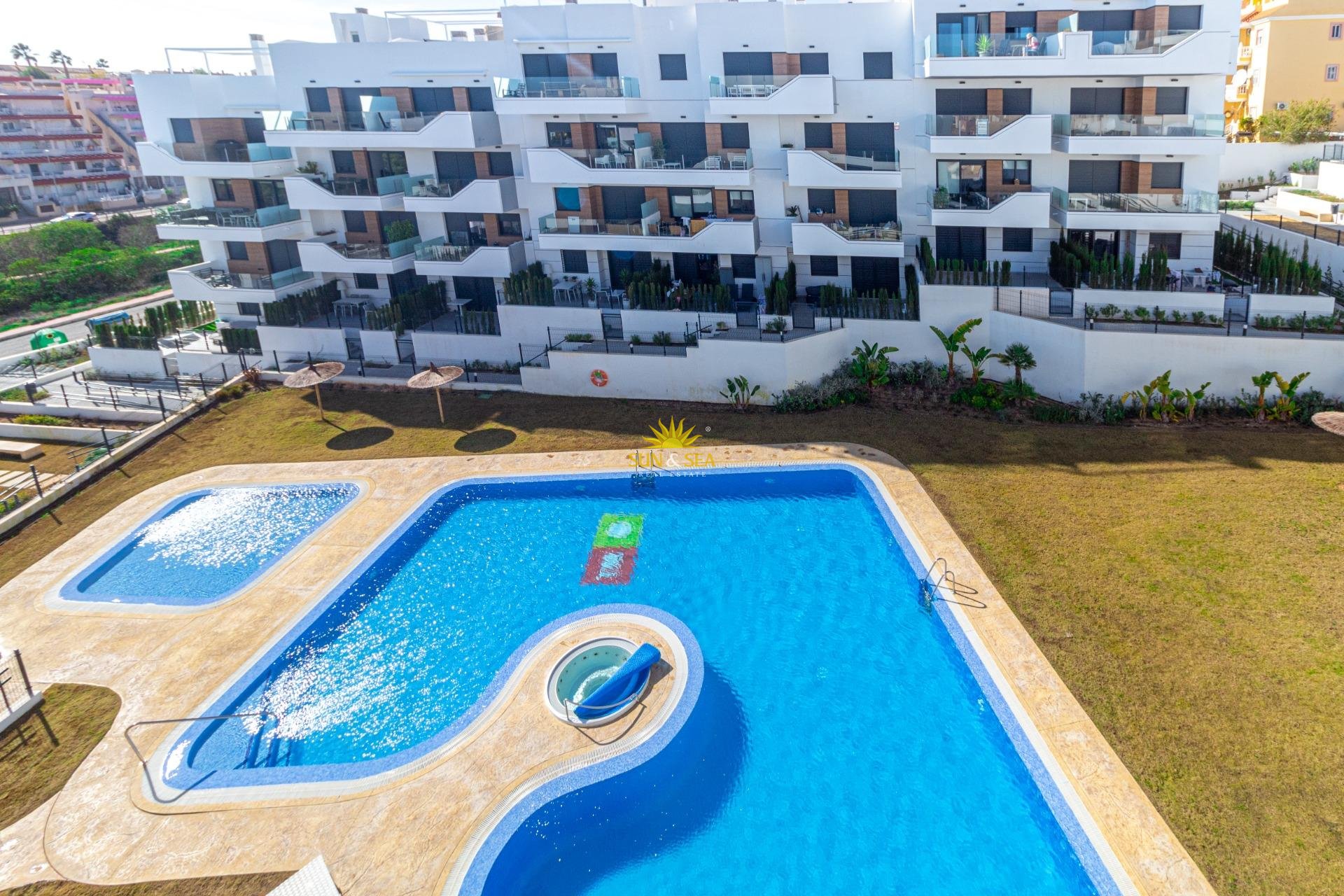 Herverkoop - Appartement - Orihuela Costa - Las Filipinas
