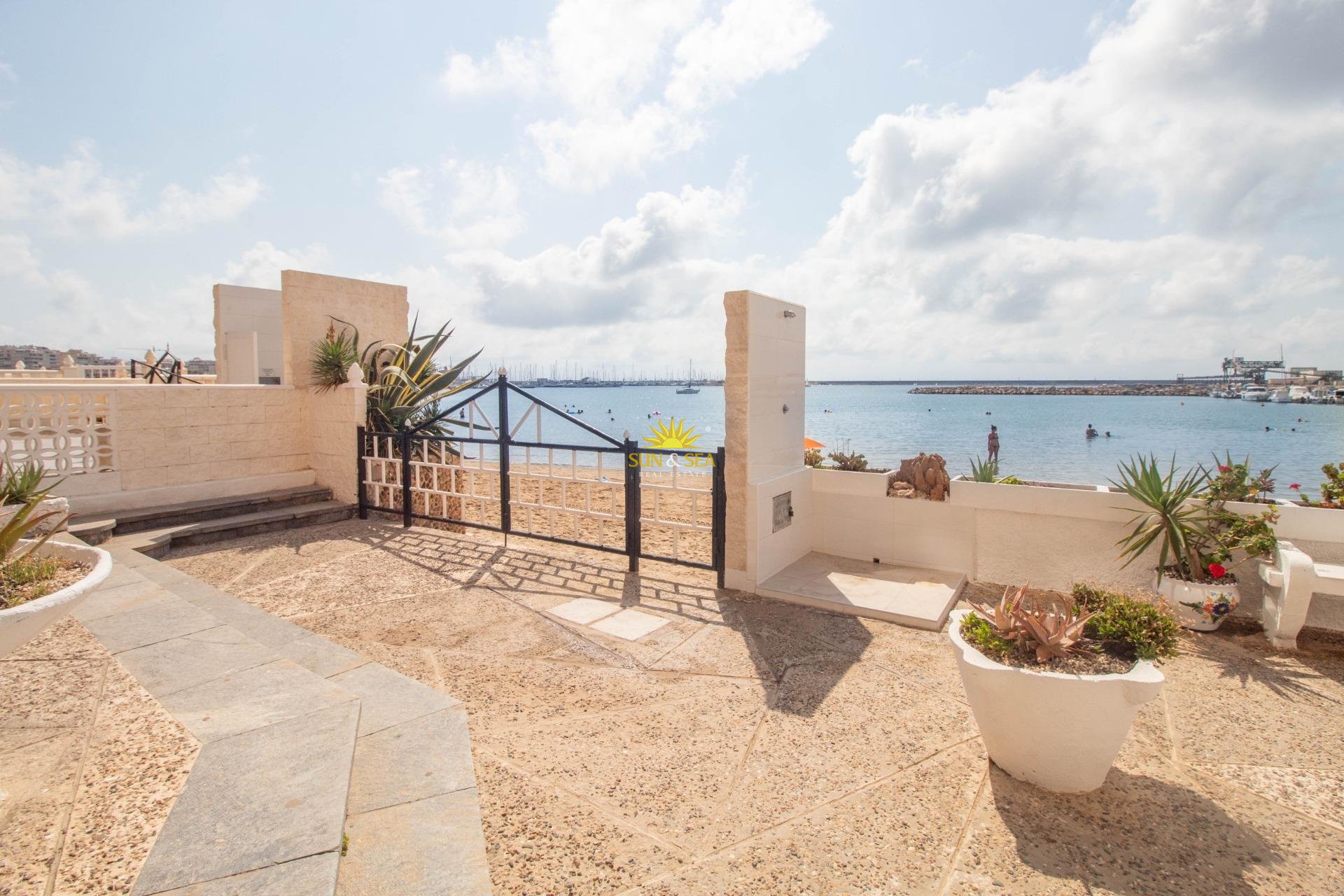 Herverkoop - Appartement - Torrevieja - Acequion