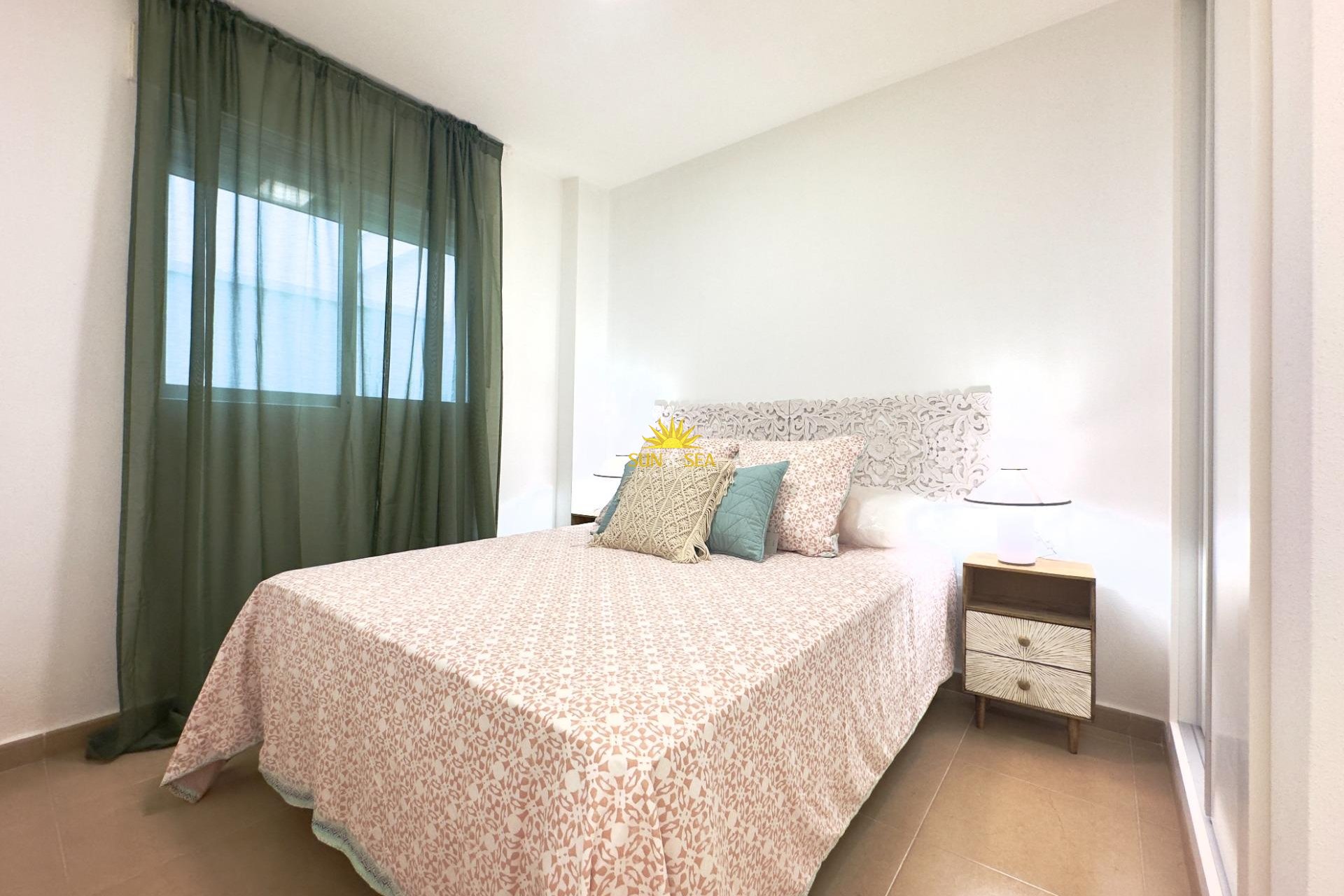 Herverkoop - Appartement - Torrevieja - Acequion