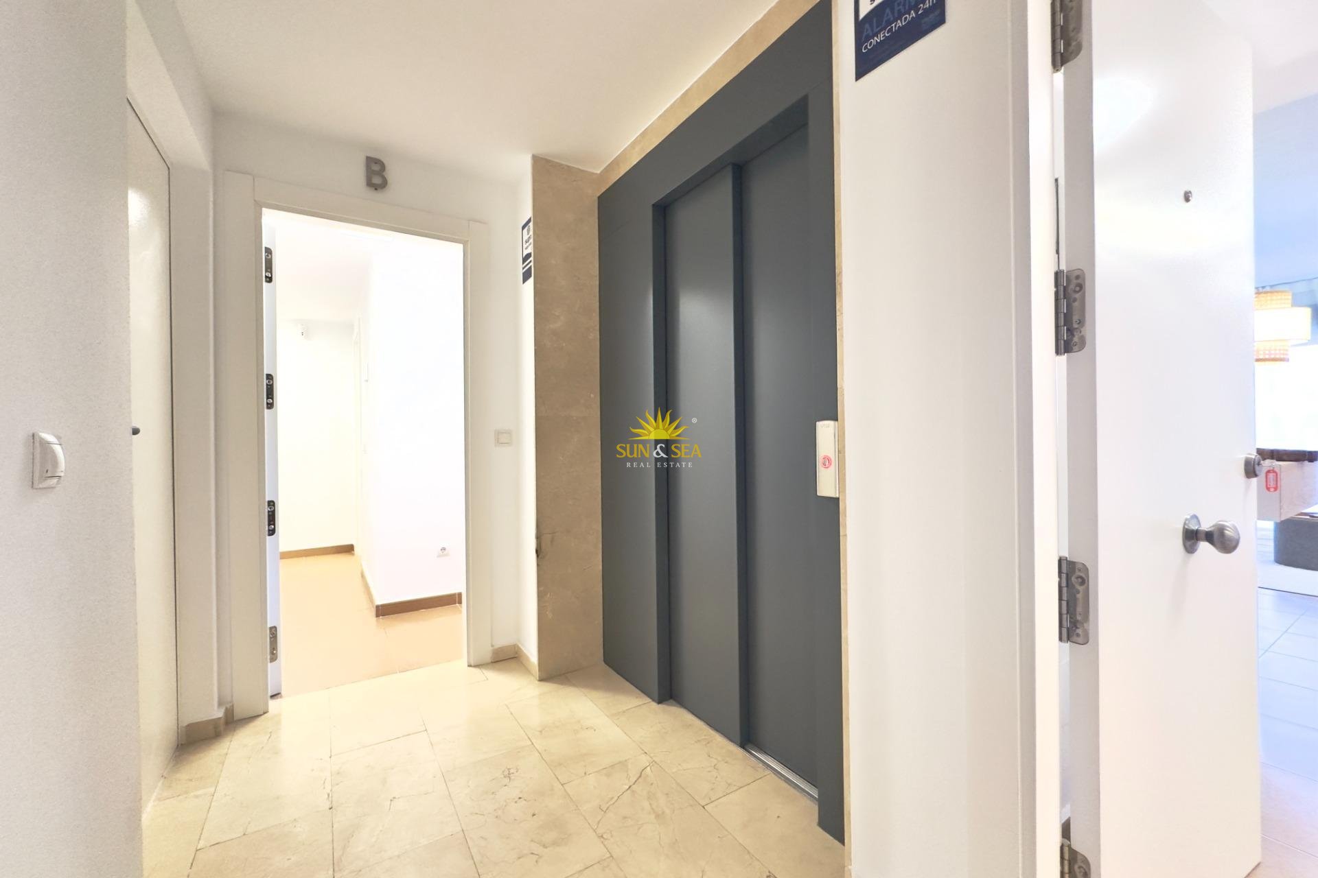 Herverkoop - Appartement - Torrevieja - Acequion