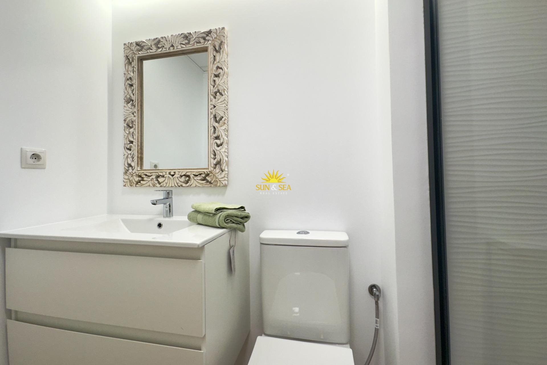 Herverkoop - Appartement - Torrevieja - Acequion