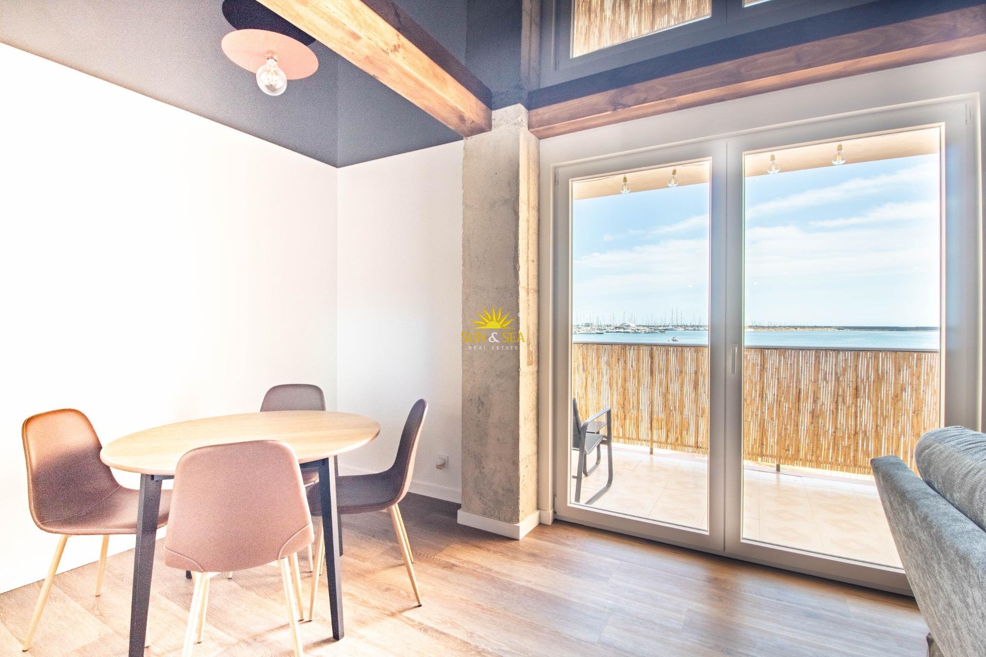 Herverkoop - Appartement - Torrevieja - Acequion