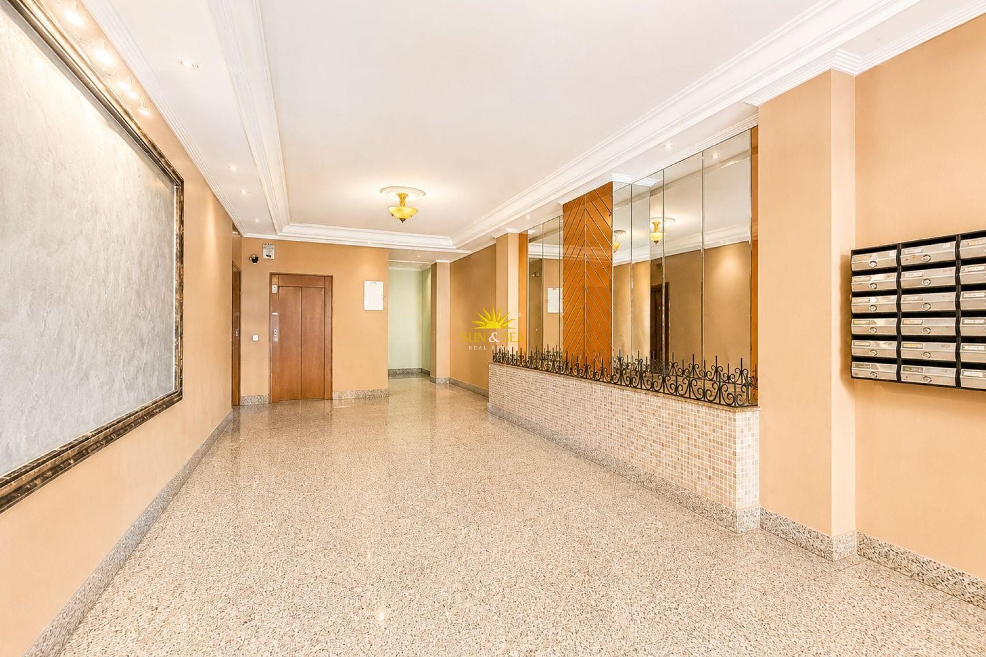 Herverkoop - Appartement - Torrevieja - Centro