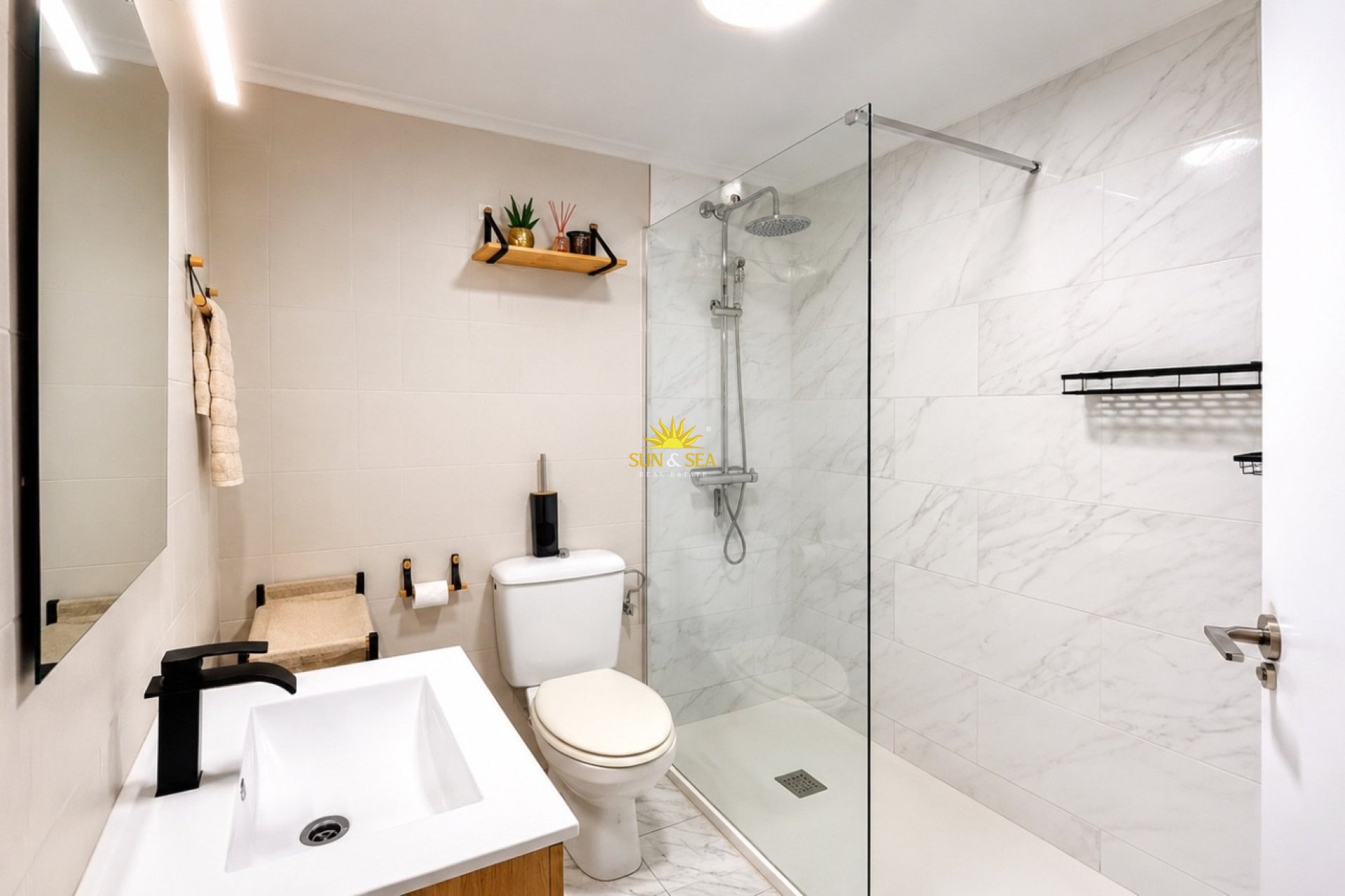 Herverkoop - Appartement - Torrevieja - Centro