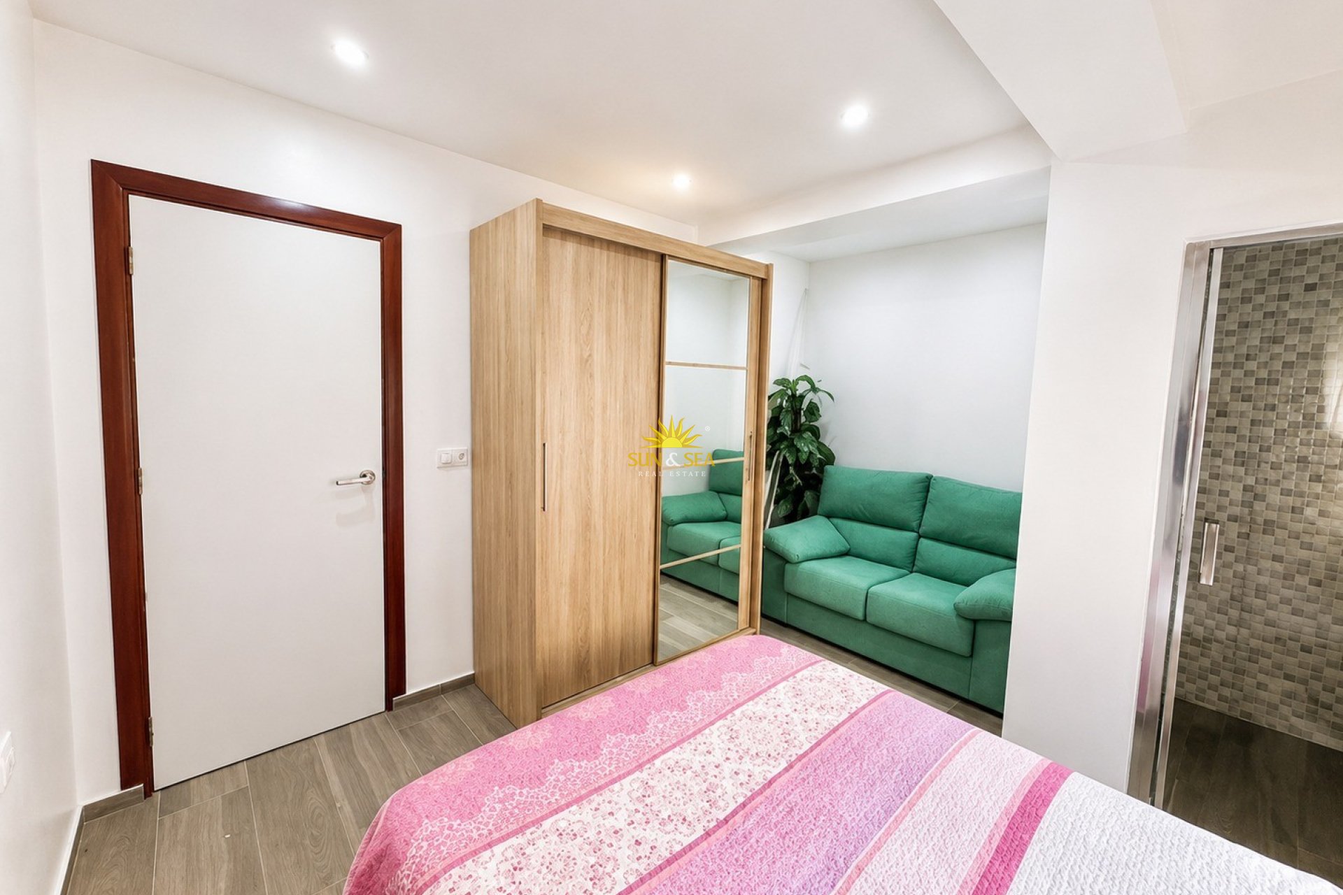 Herverkoop - Appartement - Torrevieja - Paseo maritimo