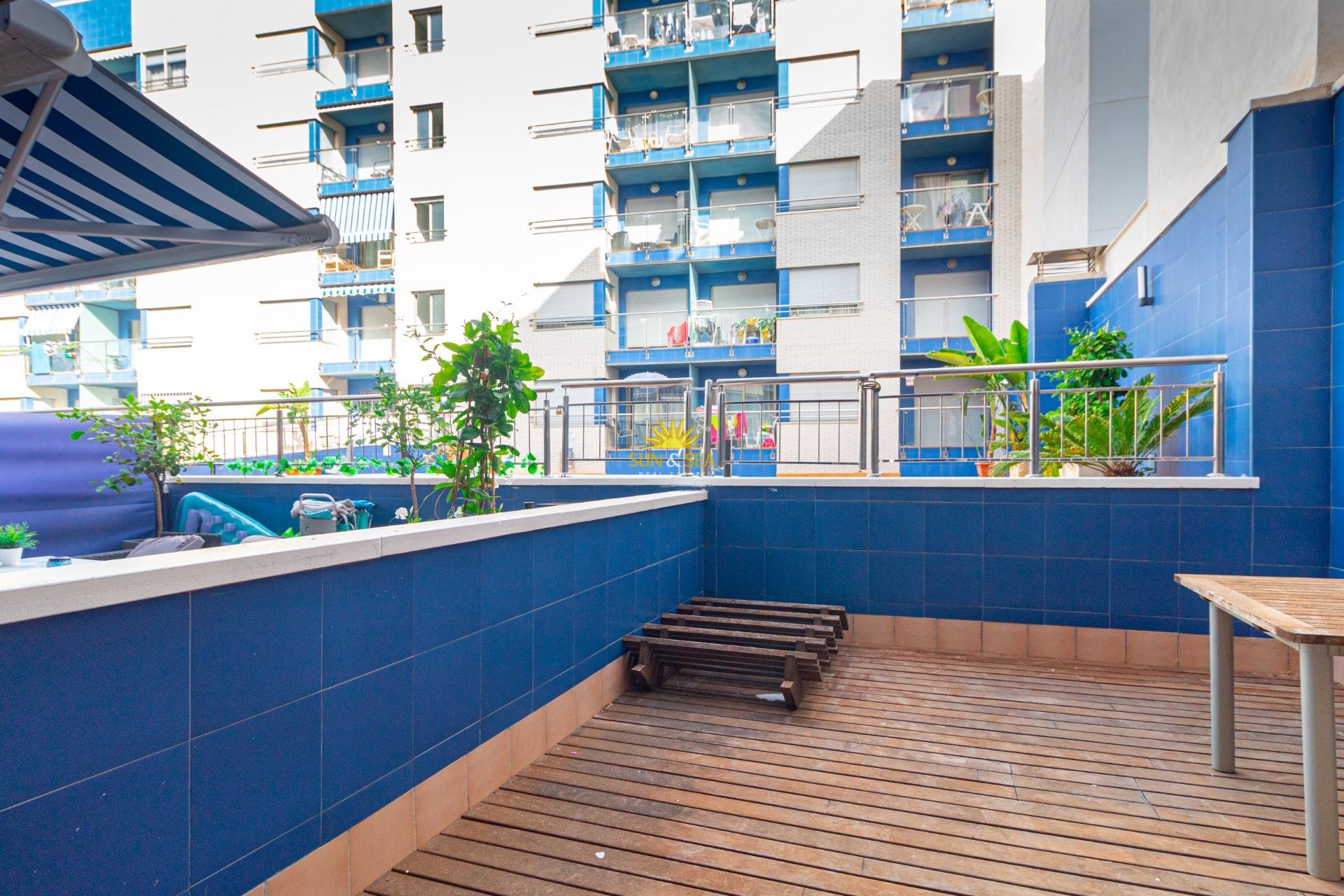 Herverkoop - Flat - Torrevieja - Playa de los locos