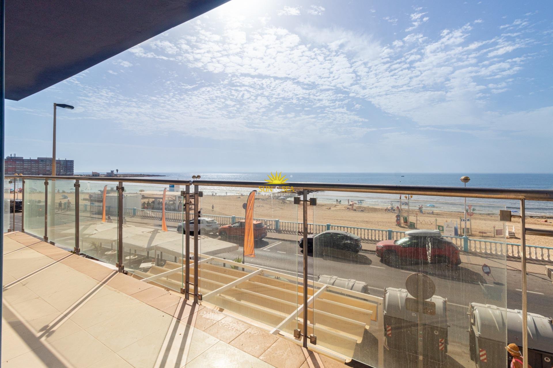 Herverkoop - Flat - Torrevieja - Playa de los locos