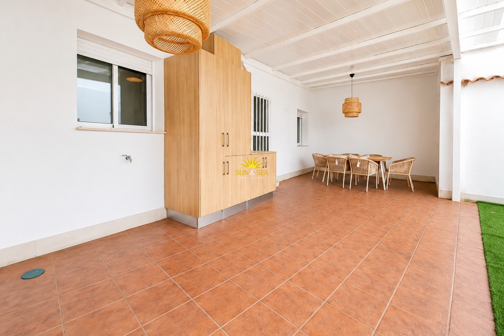 Herverkoop - Ground Floor - 